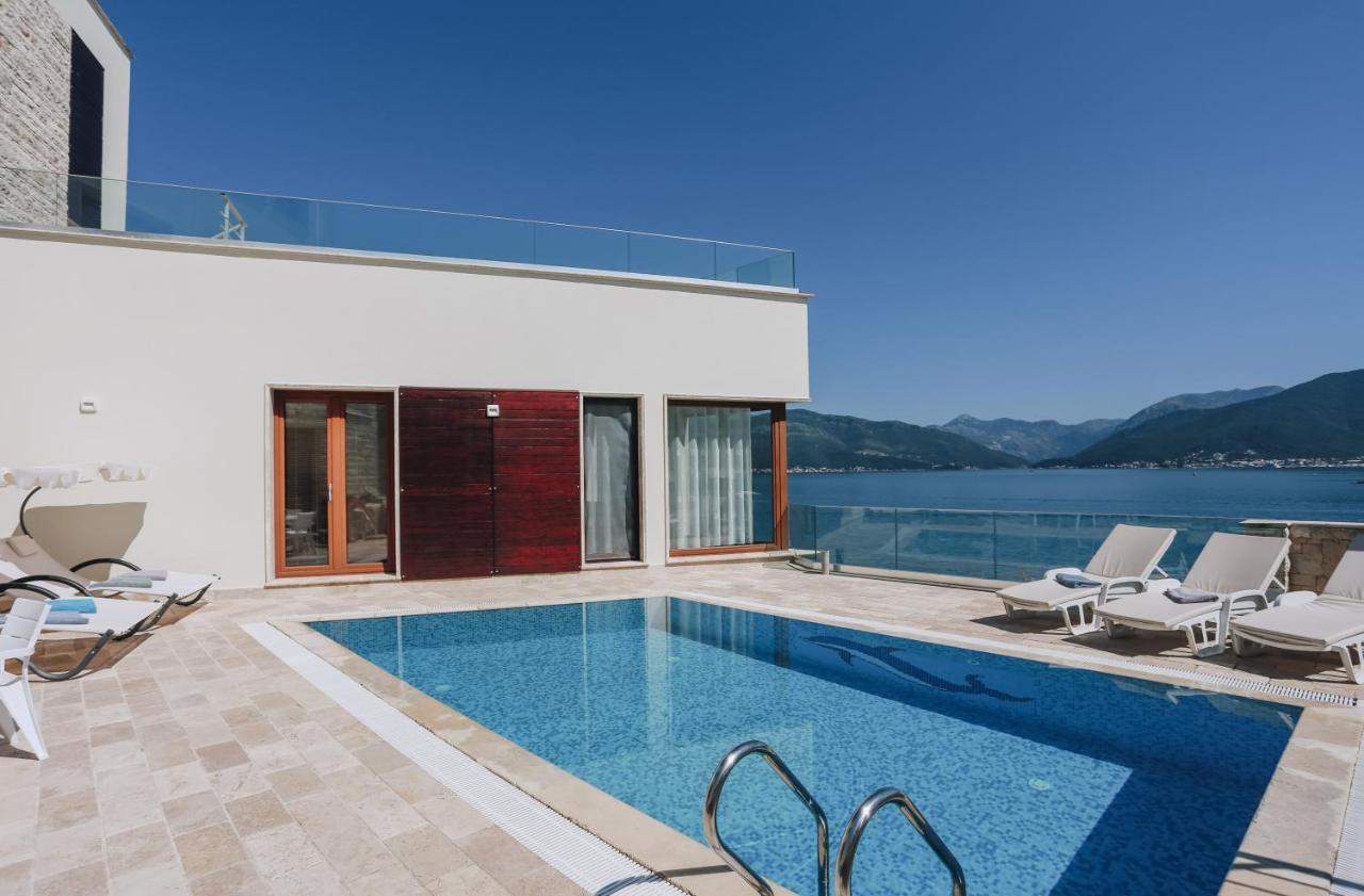 Villa Semiramis Tivat Exterior photo
