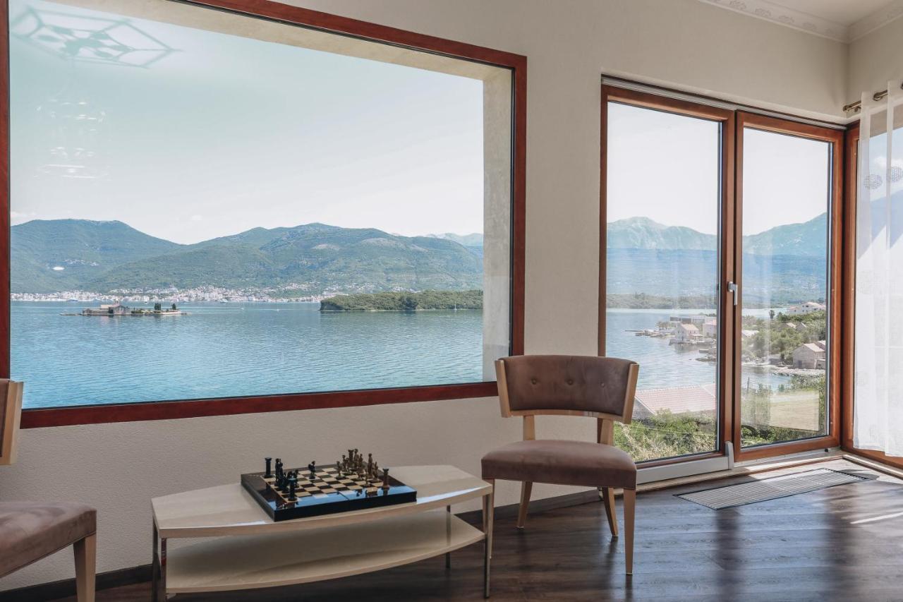Villa Semiramis Tivat Exterior photo