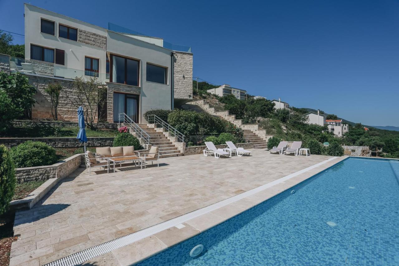 Villa Semiramis Tivat Exterior photo